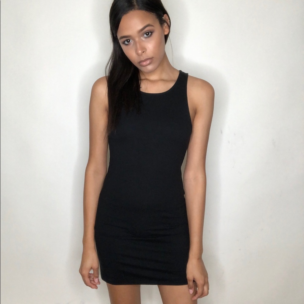 Simple black bodycon dress